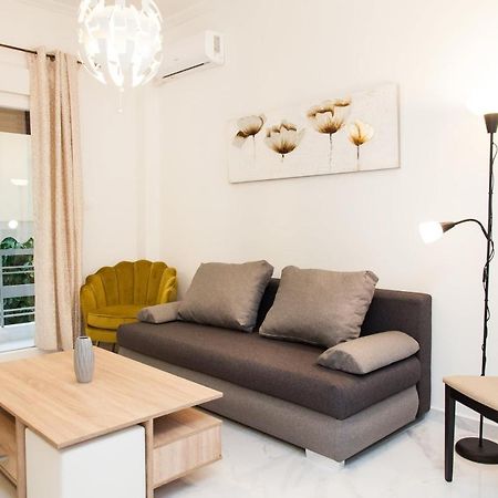 Modern 3-Bedroom Apartment Next To Koridallos Square Pireu Exterior foto